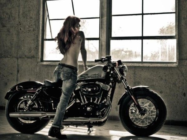 femme moto