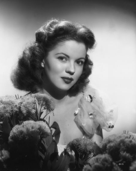 SHIRLEY TEMPLE