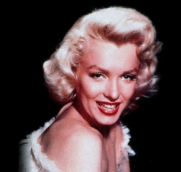 MARILYNE MONROE