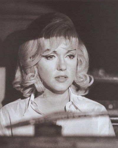 MARILYNE MONROE