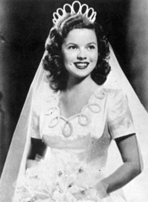 SHIRLEY TEMPLE