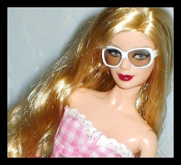 BARBIE TRES CHOUETTE