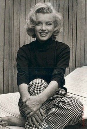 MARILYNE MONROE