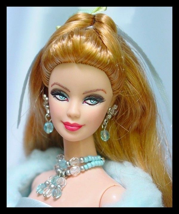 BARBIE TRES CHOUETTE