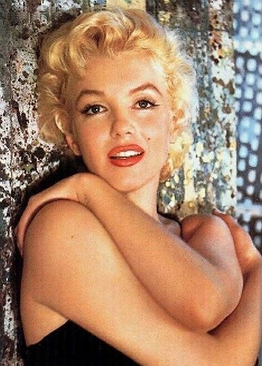 MARILYNE MONROE