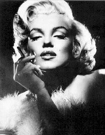 MARILYNE MONROE