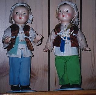 poupee de porcelaine