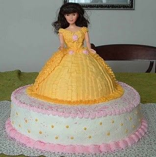 GATEAU POUPEE