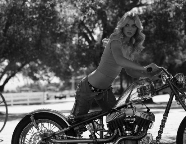 femme moto